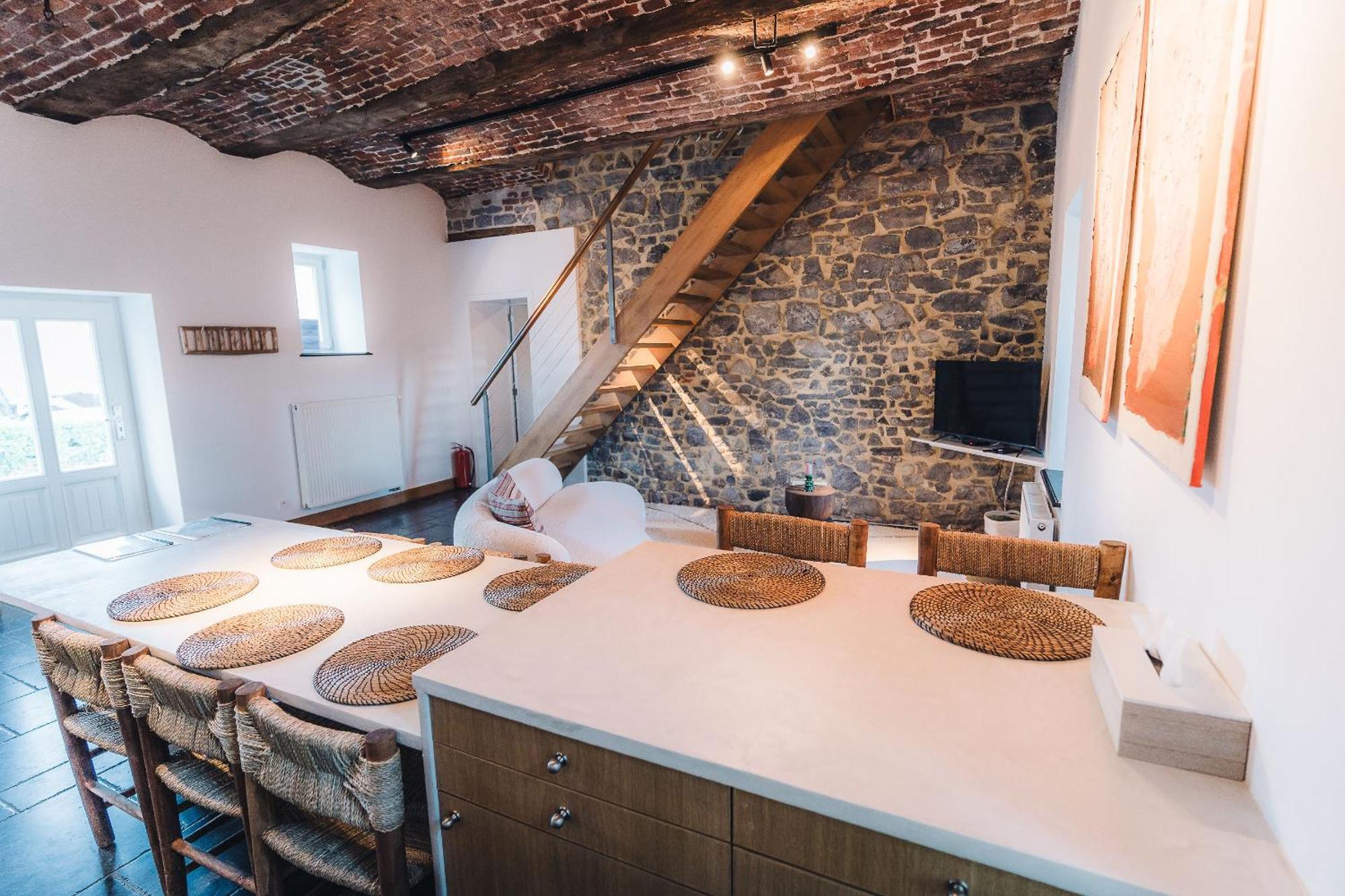 Penzion La Ferme De Basseilles Mozet Exteriér fotografie